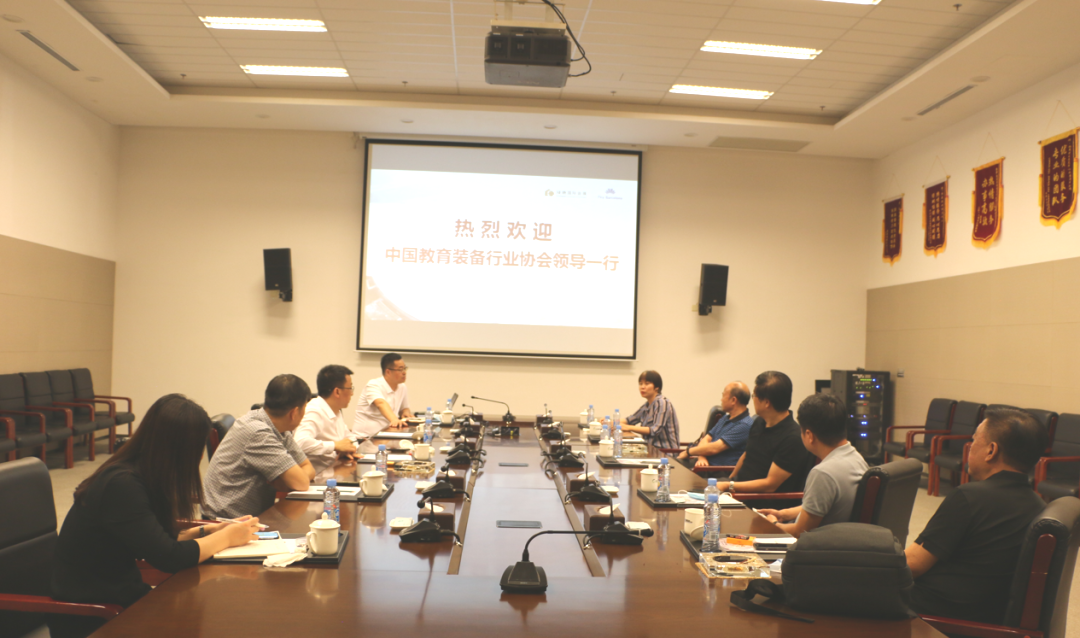 亚洲男女在线观看视频