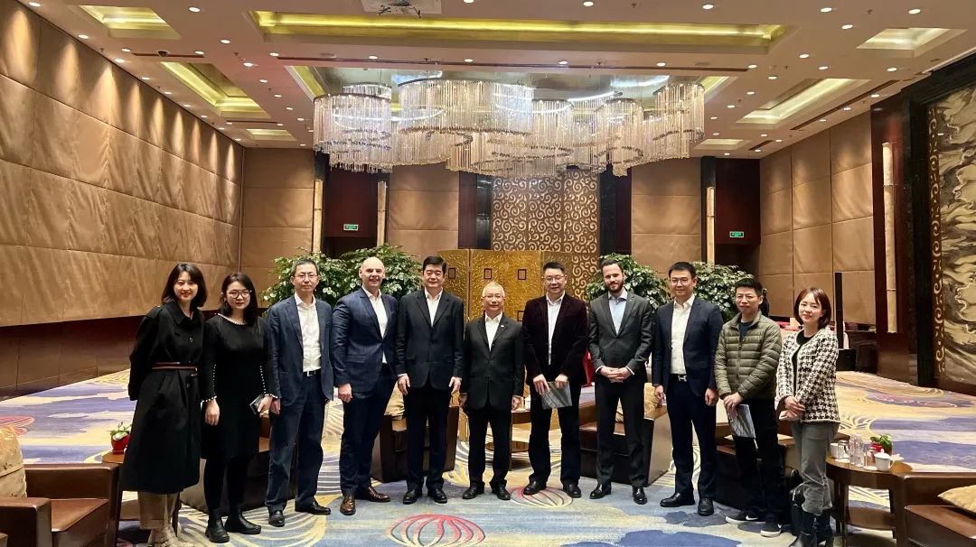 亚洲男女在线观看视频